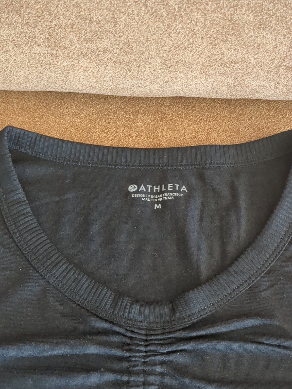 Athleta Cinch Encore Crop Top Black Medium - Picture 3 of 8